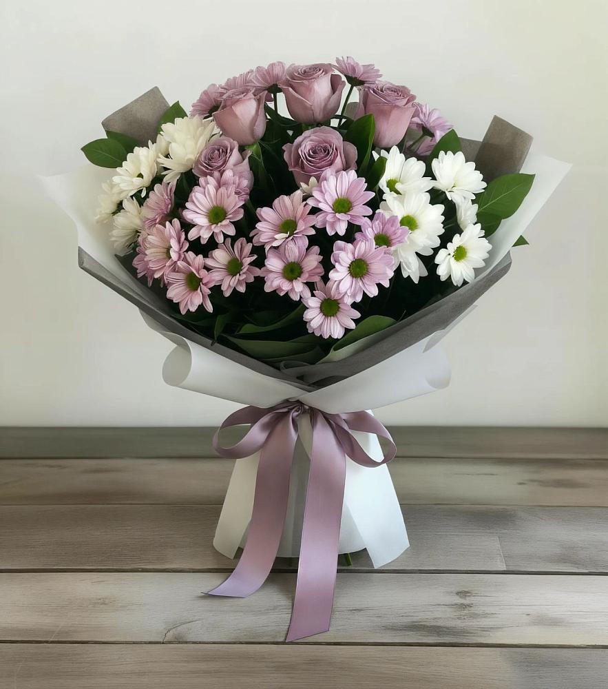 Букет цветов из: Хризантемы и Розы в Чаадаевке