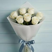 Букет 7 Белых роз Эдлесс Лав в Чаадаевке