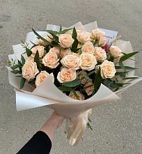 Букет Кремовые розы Латте в Чаадаевке