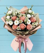 Букет цветов из:  Розы, Альстромерии и Лизиантусы в Чаадаевке