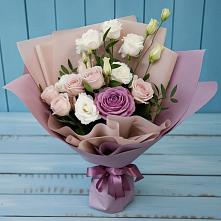 Букет цветов из:  Розы и Лизиантусы в Чаадаевке