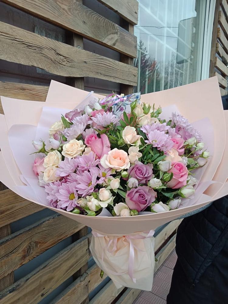 Букет цветов из: Розы и Хризантемы в Чаадаевке