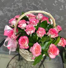 Цветочная композиция из Розы в корзине #REPLACE_PRED# Чаадаевке