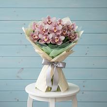 Букет цветов из:  Орхидеи и Розы в Чаадаевке