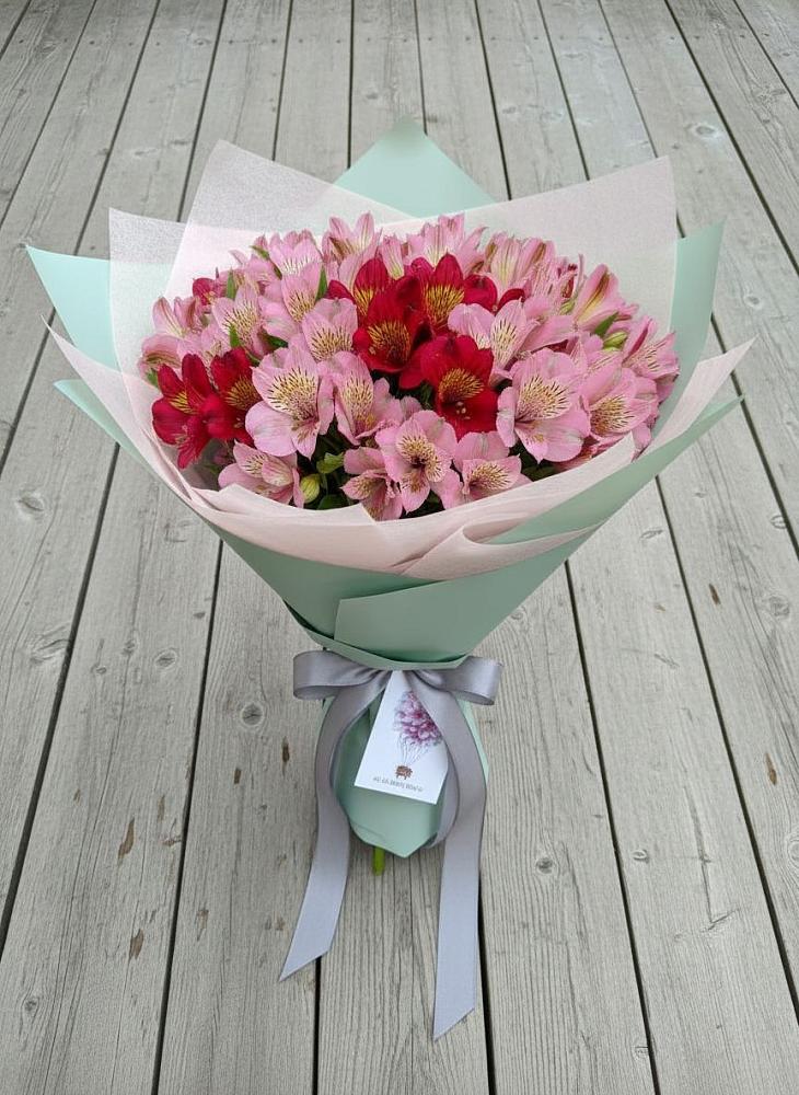 Букет цветов из: Альстромерии в Чаадаевке
