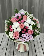 Букет цветов из:  Альстромерии, Гвоздики, Розы и Хризантемы #REPLACE_PRED# Чаадаевке