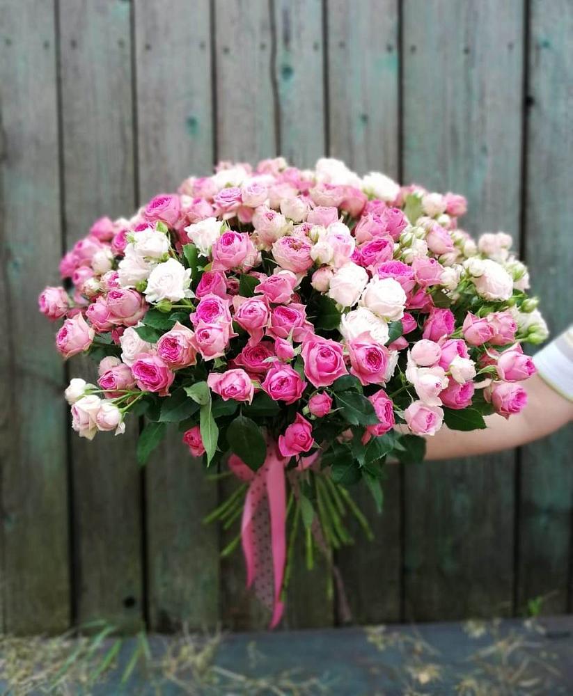Букет Розовые кустовые розы Натали и Лав Лидия в Чаадаевке