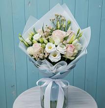 Букет цветов из:  Розы и Лизиантусы #REPLACE_PRED# Чаадаевке