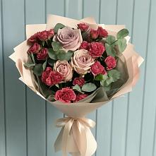 Букет цветов из:  Гвоздики и Розы в Чаадаевке