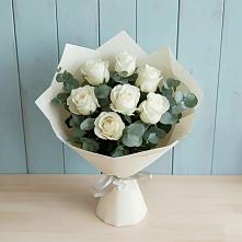 Букет Белые розы в Эвкалипте в Чаадаевке